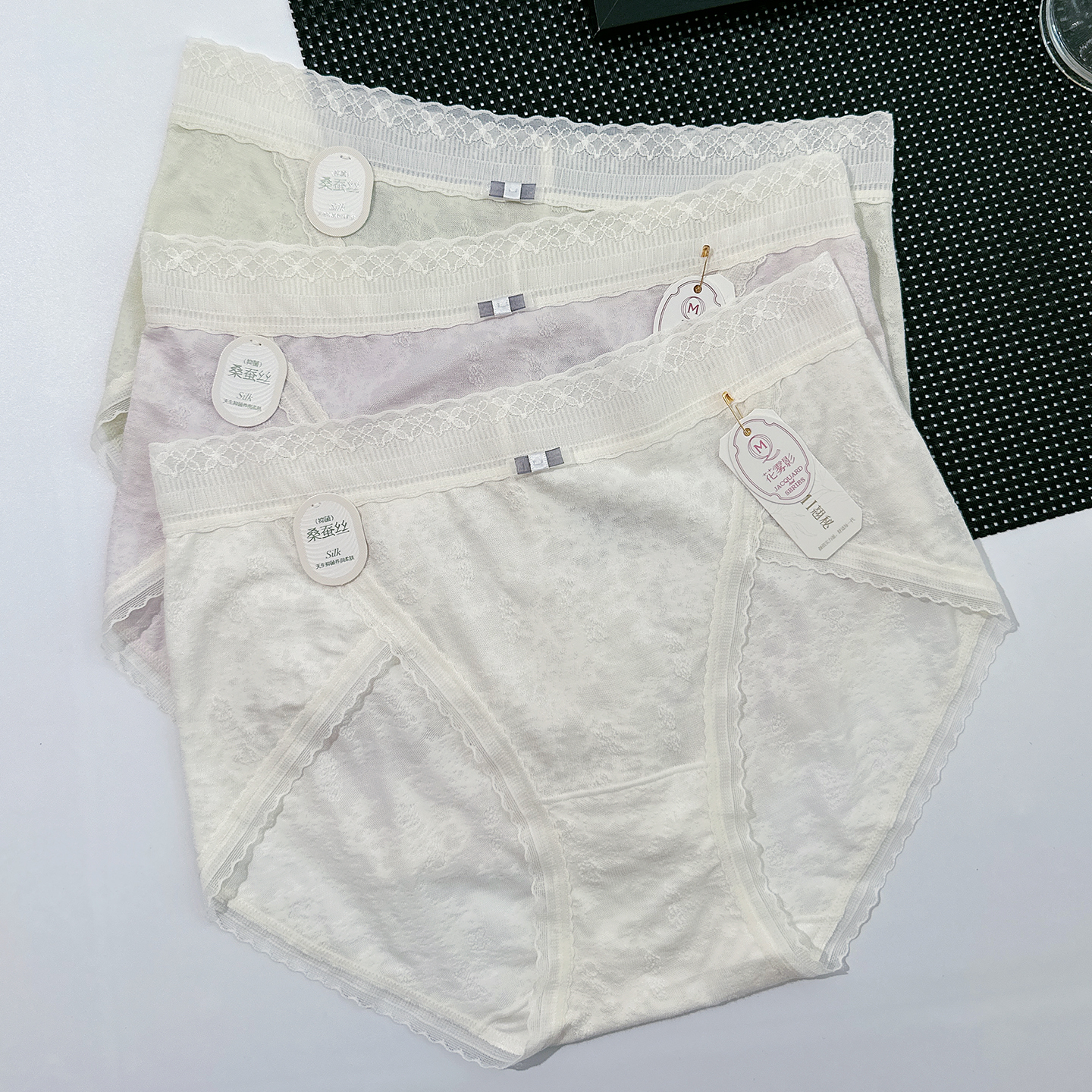 翘秘高开衩女士中腰内裤薄款