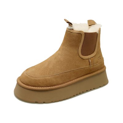 洋气真皮一体雪地靴女短筒显瘦