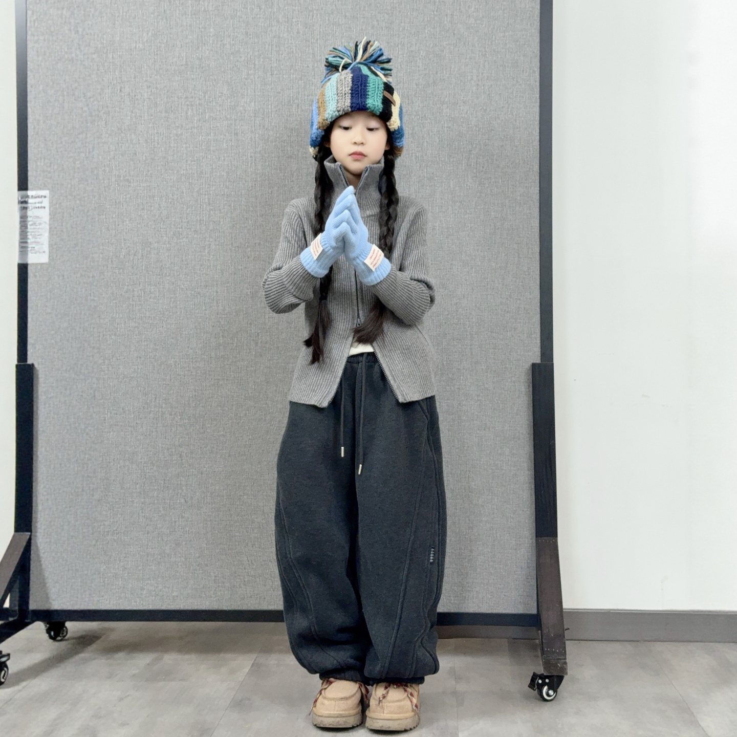 2025新款儿童半高领针织拉链毛衣