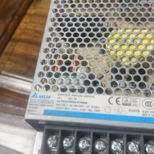 台达开关电源 PMT-24V100W2AA 输出24V4.5