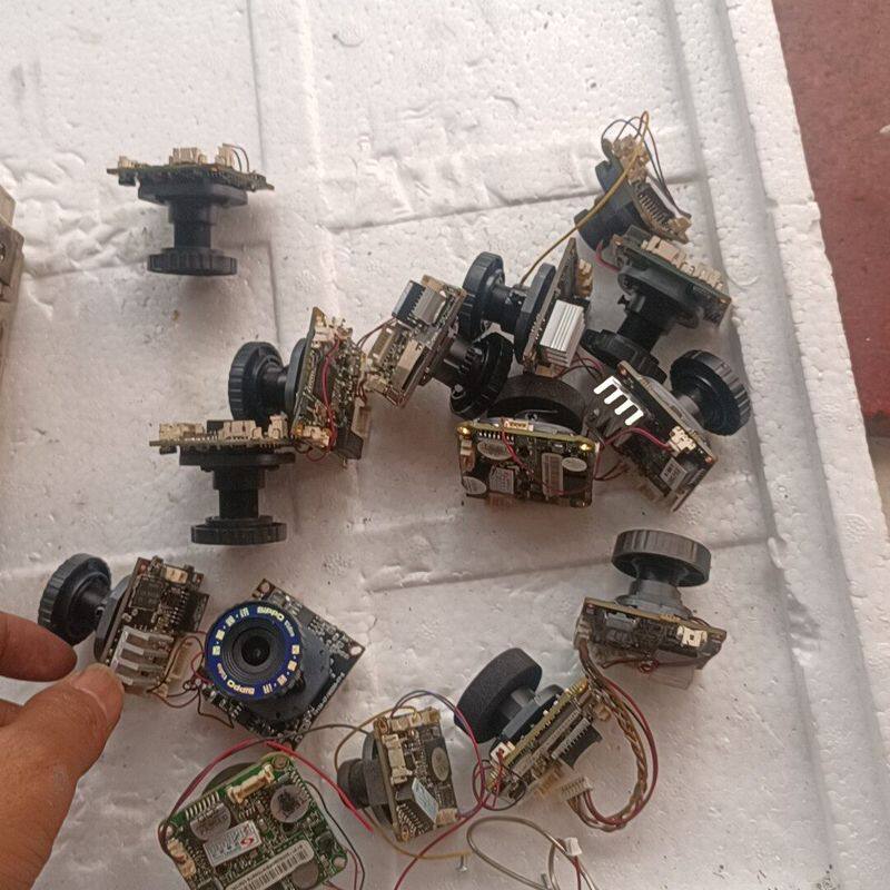 Hi3518ERBCV100 有十多二十个 镜片都没问题的