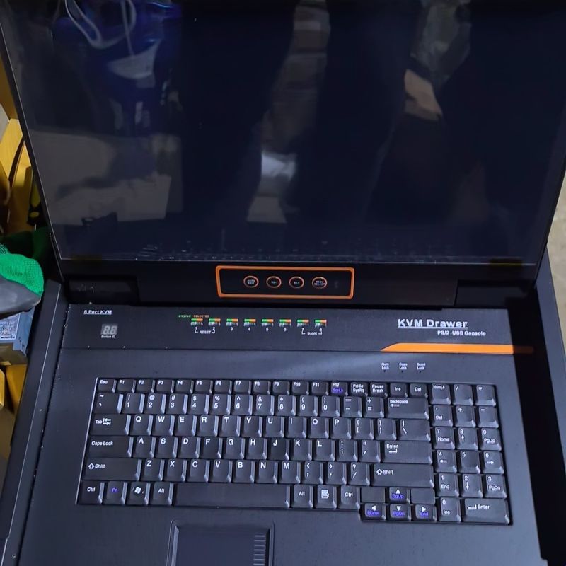 秦安（kinan）机架式LCD KVM切换器（KVM Dra