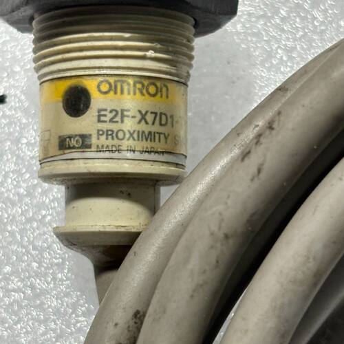 龙接近传感器 E2F-X7D1-N 产