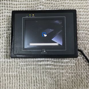 威纶 型号是 MT6056i触摸屏 开机正常使用的 触摸灵敏