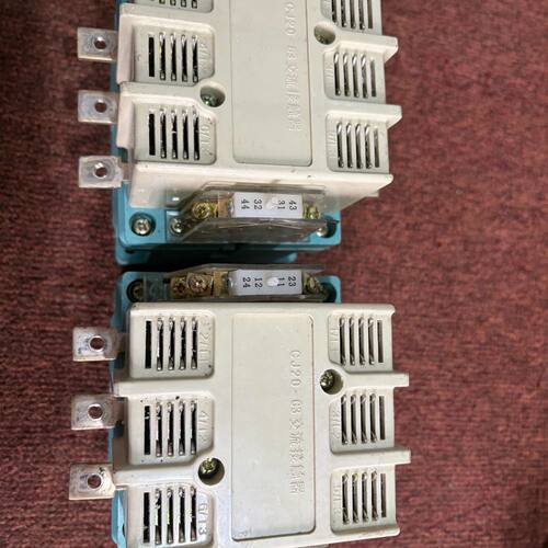 交流接触器cj20-63 两台有需要的来