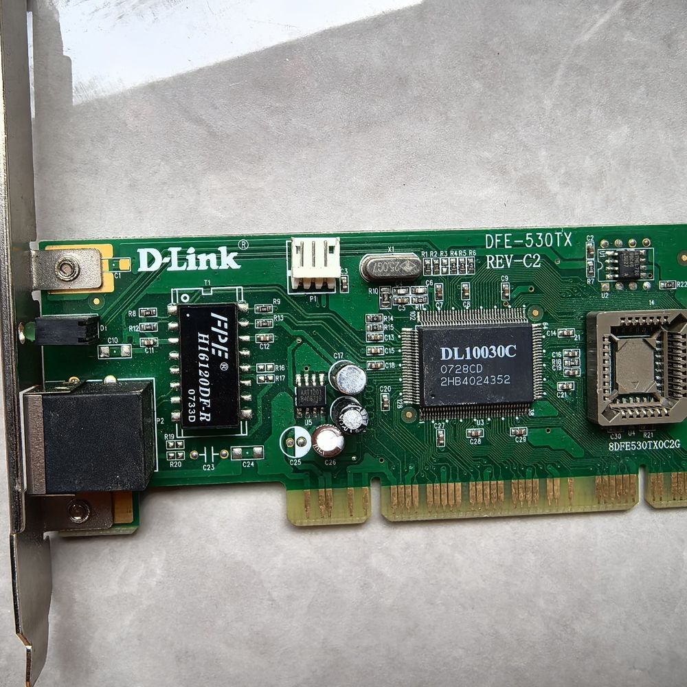 D-Link友讯 DFE-530TX PCI网卡 型号REV