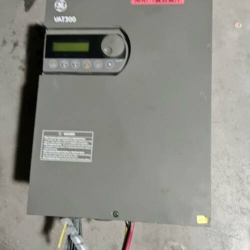 GE VAT300变频器 VAT300－U3SⅩ022K0F