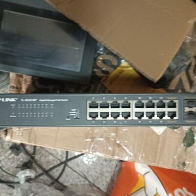 tl sg2218p 云管理 无拆无修 正常如图 不
