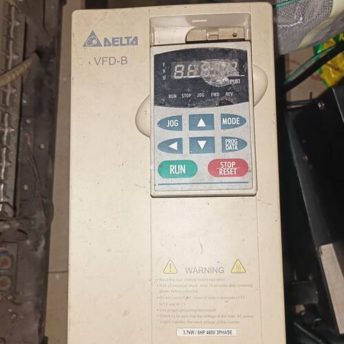 5.5kw台达B变频器VFD037B43A vfd55b43