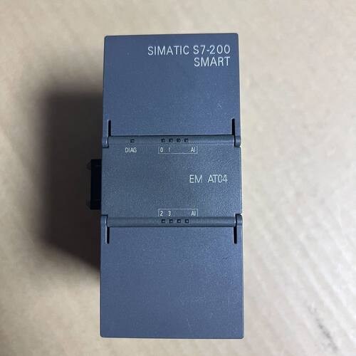 200Smart模拟量模块EM AT04实物拍摄 成色