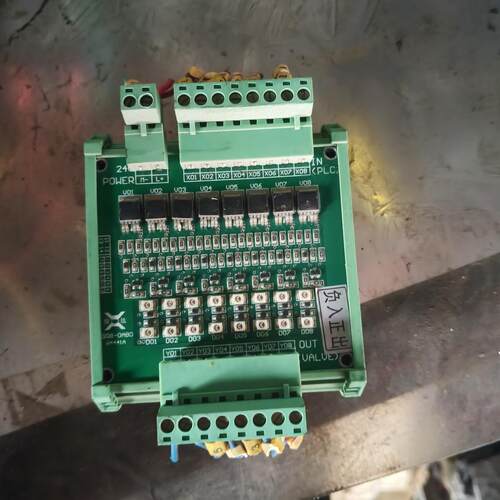 信达PLC扩展放大板 FD08-0AB0