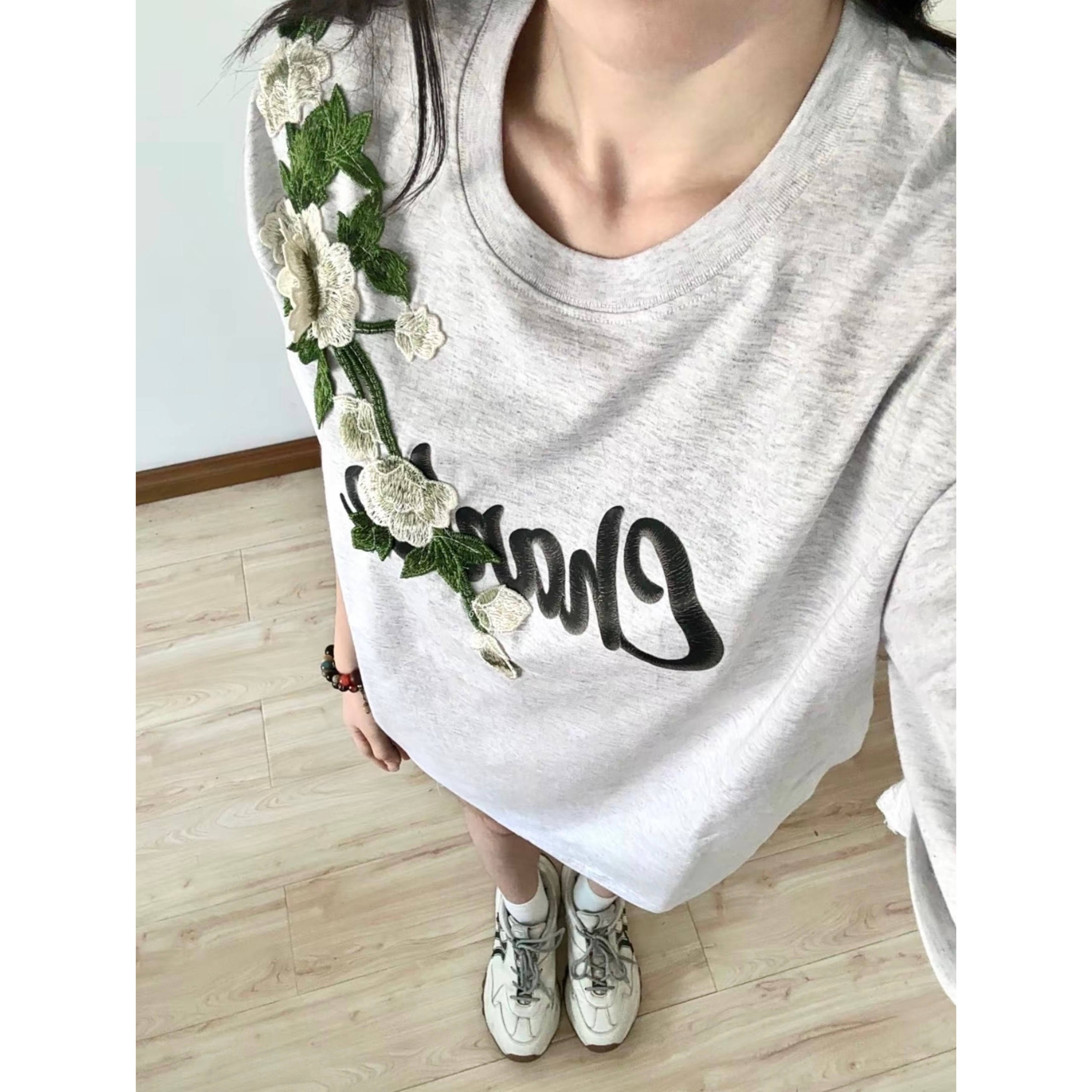 美式复古立体刺绣花卉短袖t恤女