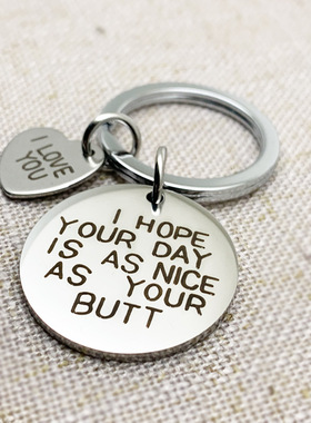 Gift for Girlfriend Boyfriend Souvenir Keychain Present Vale