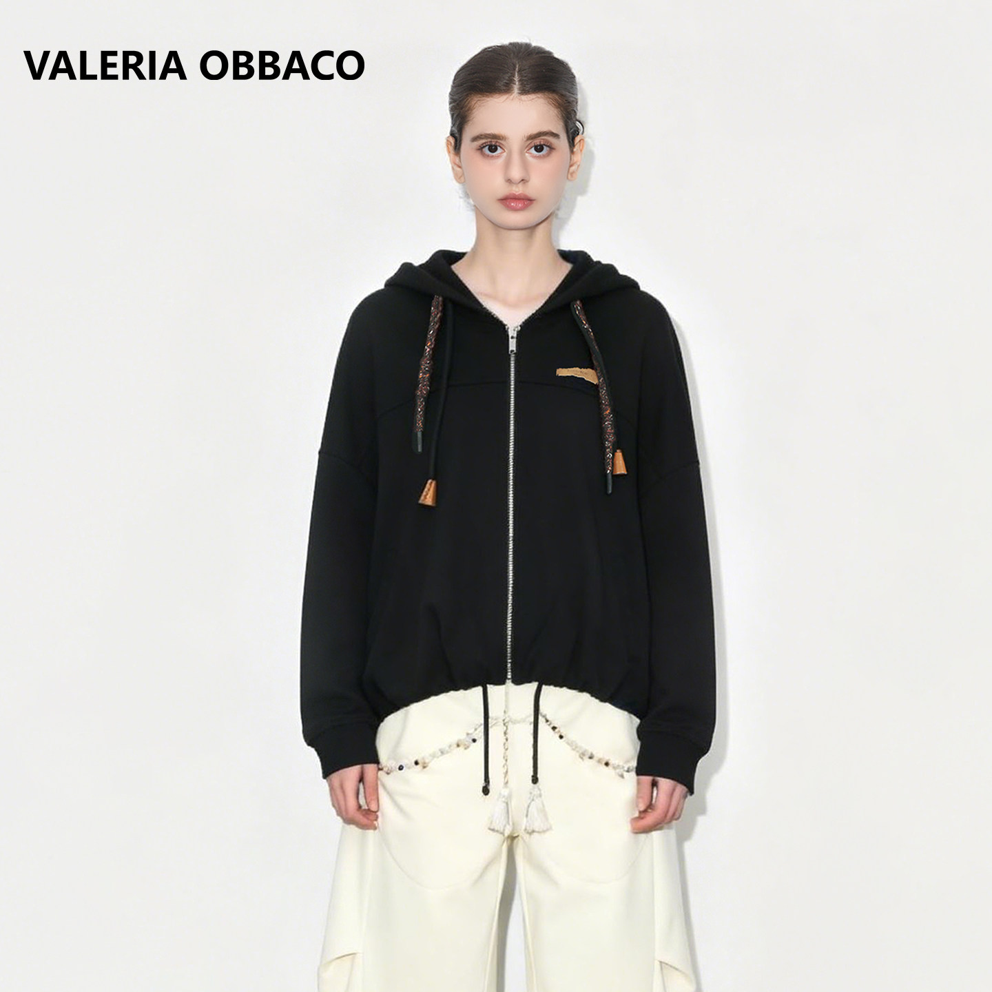 Valeria Obbaco奥贝科春款黑色连帽拉链卫衣女宽松抽绳设计感外套图片
