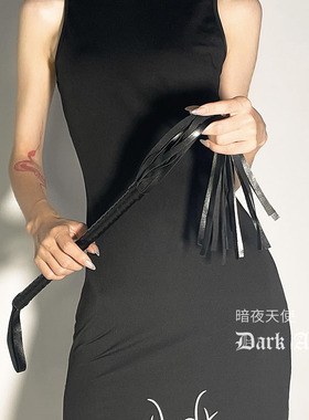 马鞭散鞭鞭子cos道具表演游戏皮革鞭黑色牛皮鞭子ins潮拍照二次元