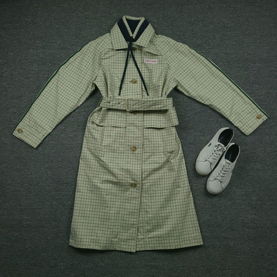 3951鱼 印度尼西亚产 英伦风格纹超酷中长款高领抽绳风衣收腰外套