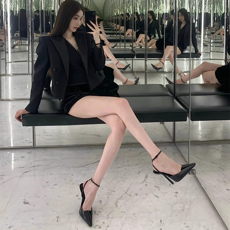 包头凉鞋女2025春季新款夜店风性感水钻漆皮黑色细跟配礼服高跟鞋