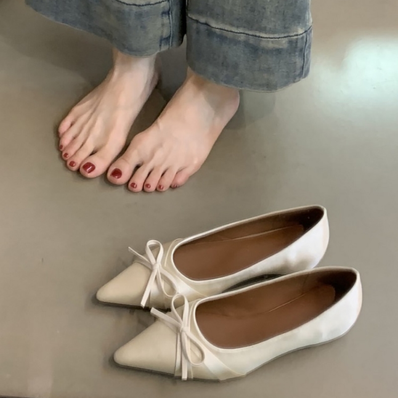 平底蝴蝶结尖头浅口单鞋2025新款