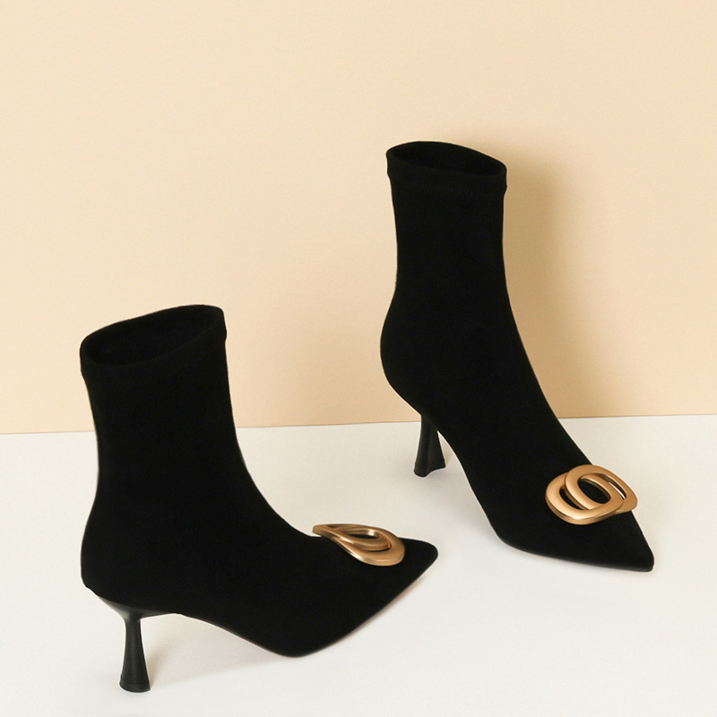 细跟尖头复古气质短靴2025秋新款