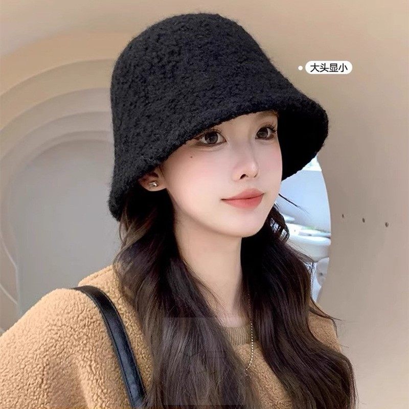 帽子女秋冬季羊羔毛渔夫帽黑色素颜显脸小水桶帽大脸保暖毛绒盆帽