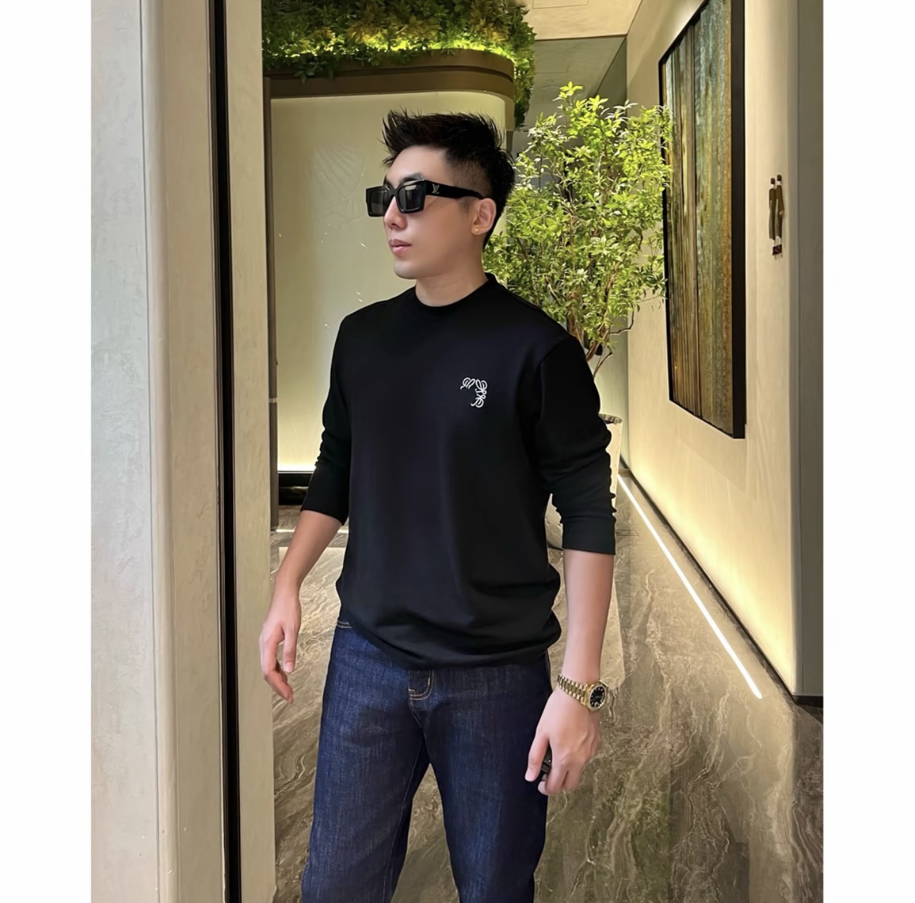 【小罗打底】痞帅男装莫代尔打底上衣意家刺绣贴身长袖T恤389