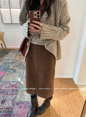 44AaSi 至简古感 绑带麂皮铆钉复古半身开衩裙秋冬宽松百搭A字裙