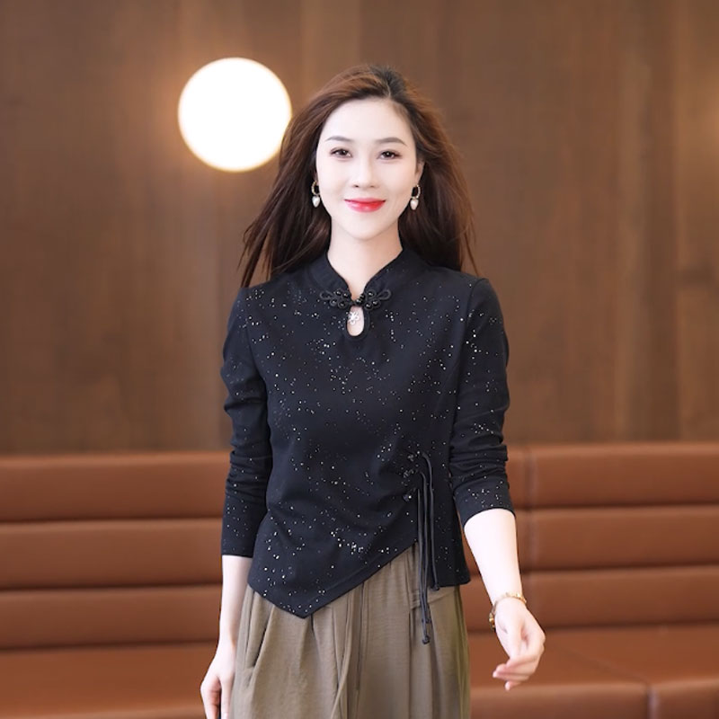新中式国风长袖t恤女2025新款爆款秋季不规则修身立领短款上衣服