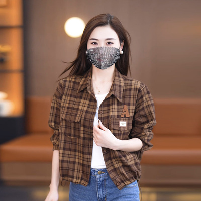 缪真韩版短款格子外套女