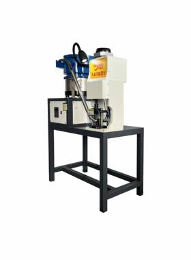 TWX-203半自动巴西三插简易型铆压机