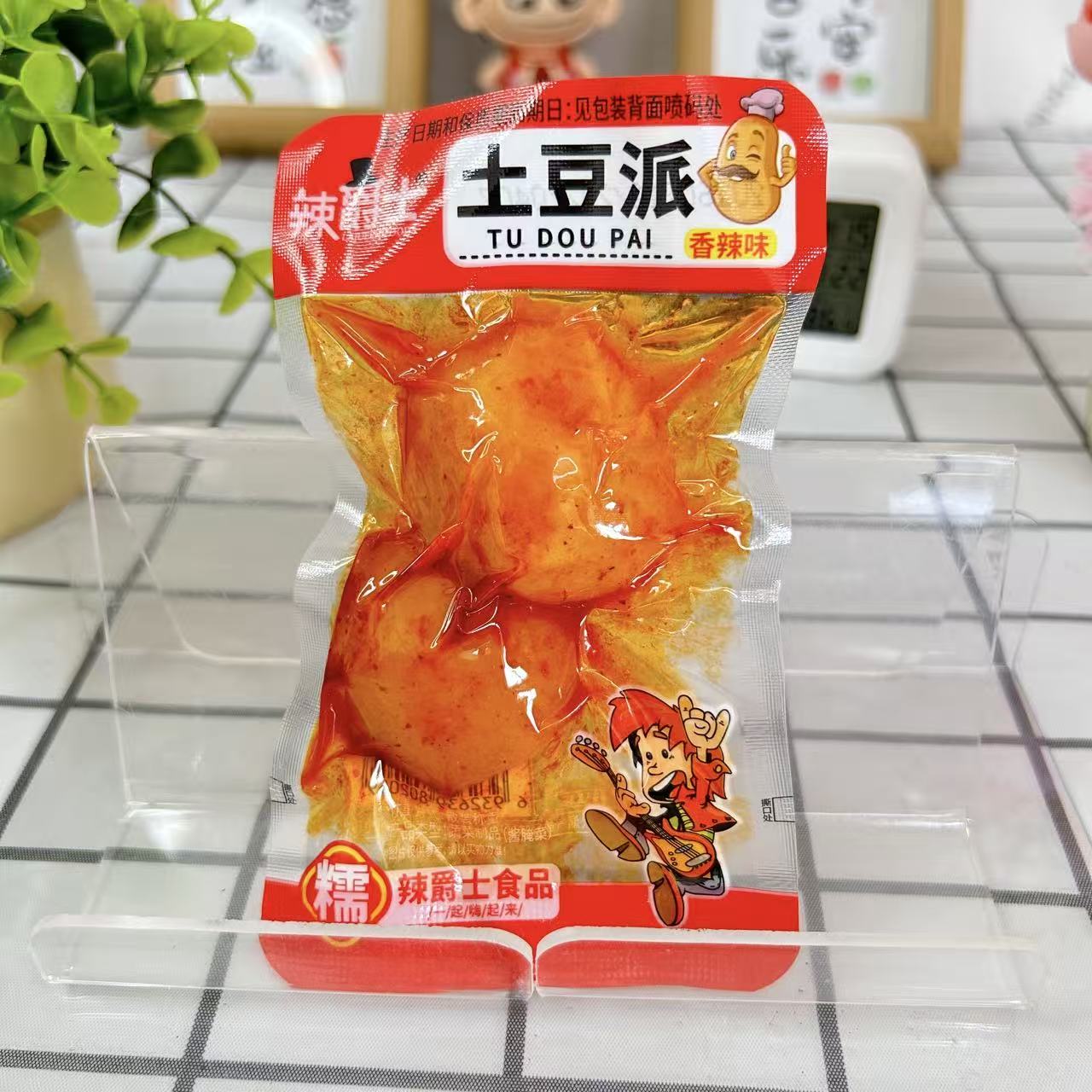 碳烤香辣小土豆开袋即食零食