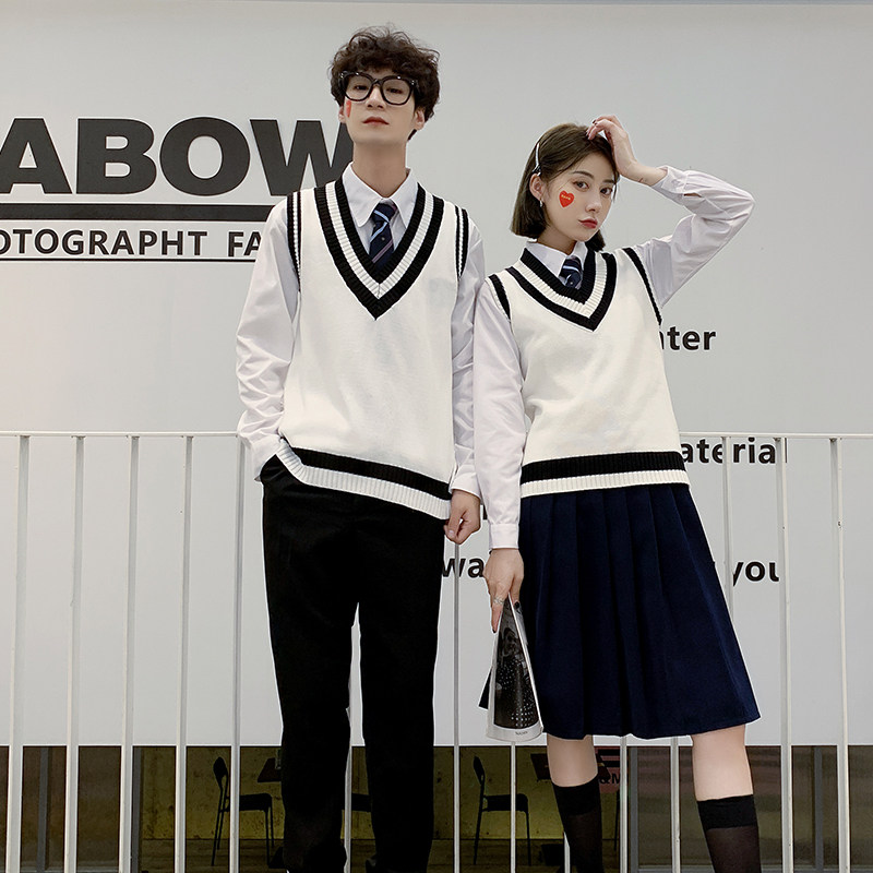 中学生校服班服套装 价格 怎么样 图片