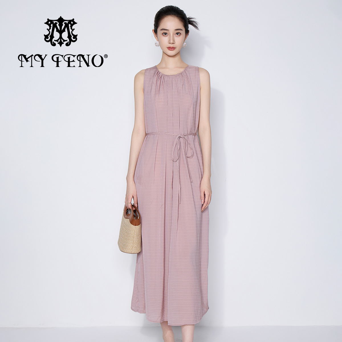 马天奴纯色无袖系带收腰连衣裙