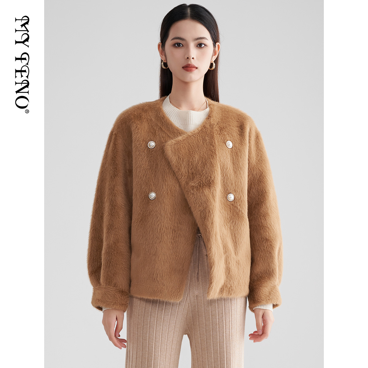 马天奴秋冬咖啡色双排扣短款外套简约高级气质女装外搭时尚潮流女