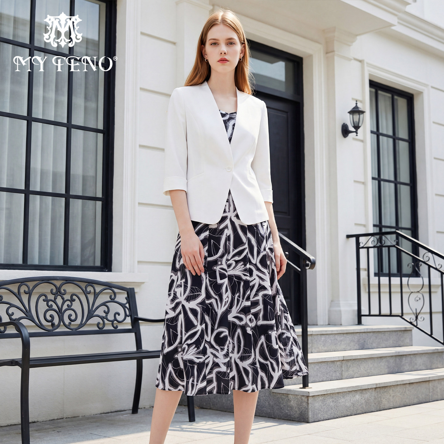马天奴2026春夏新款白色翻领西装外套西服印花连衣裙子两件套装女