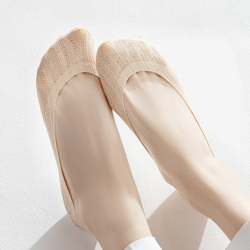 船袜女士夏季薄款纯棉浅口隐形防滑不掉跟夏天搭配单鞋高跟鞋袜子高性价比高么？