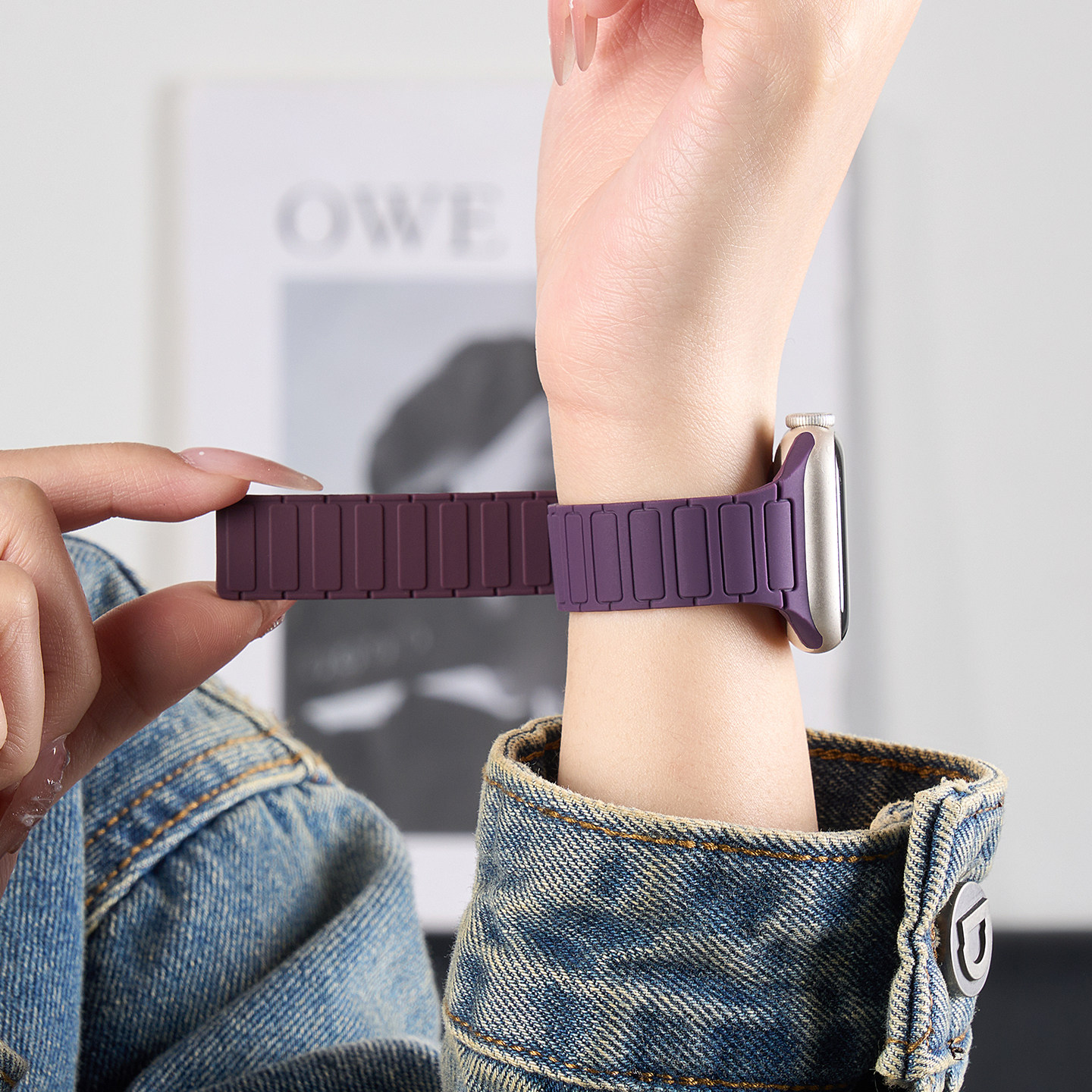 【显手细】匠戴适用iwatch10表带苹果S11手表applewatch9秋冬新年红硅胶女生11新款小蛮腰磁吸S9时尚酒红腕带,智能设备,智能手表手环表带/腕带,淘宝优惠券,粉丝福利购,淘宝优惠卷