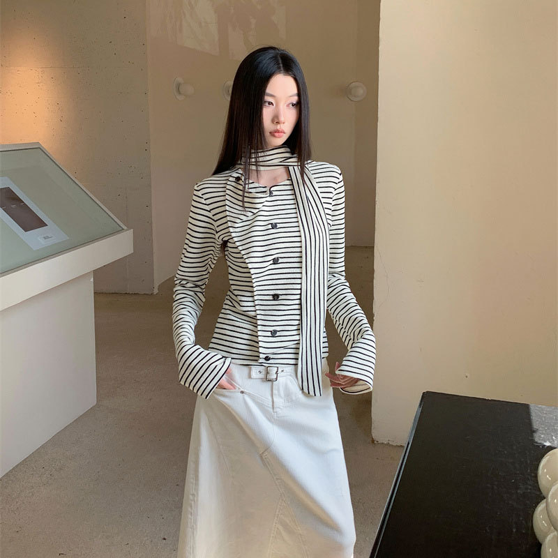 条纹t恤女设计感小众荡领喇叭袖休闲百搭显瘦辣妹减龄打底衫上衣