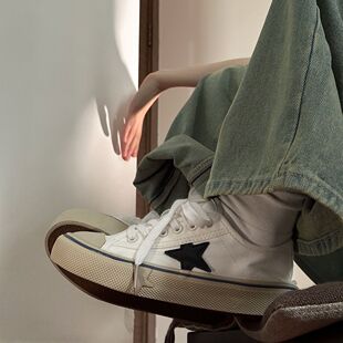 林阿一平底帆布鞋2025年夏季新款简约学生小众休闲百搭星星小白鞋