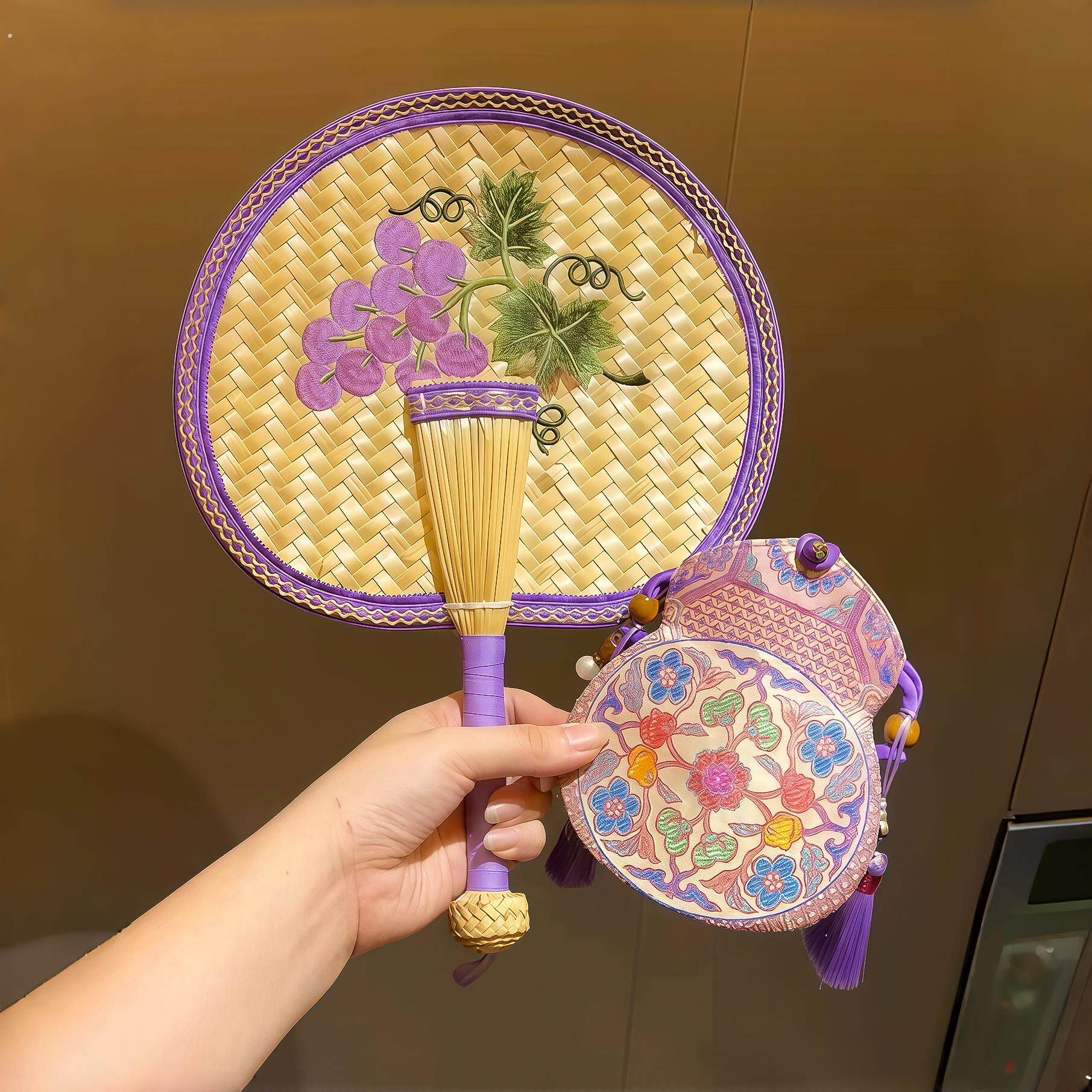 葡萄扇子加厚耐用蒲扇手工编织可携式手摇扇夏季户外凉快拍照道具