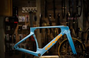 全新Cervelo S5限量涂装Lupine冰 鲁冰花車架組