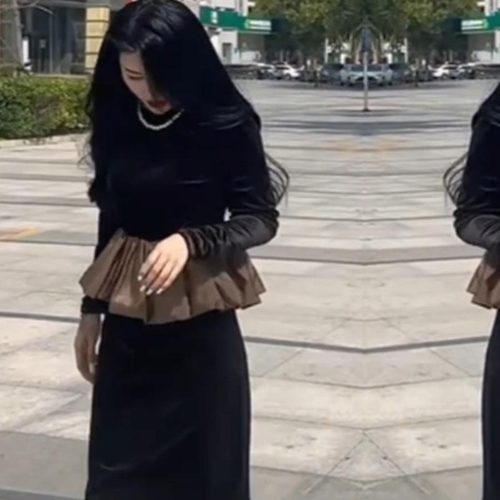 网红时尚爆款套装女2024秋季拼接荷叶边长袖上衣显瘦半身裙两件套