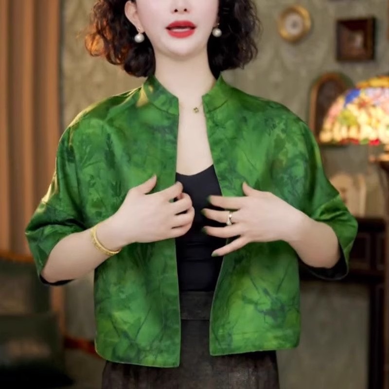 设计感新中式外套双面穿妈妈缎面时尚国风上衣唐装女短款外搭开衫