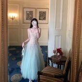 气质公主薄荷绿网连衣裙天内发货蕾丝度假仙女吊带长裙