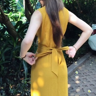 显瘦气质花边拼接性感V领无袖 系带收腰修身 连衣裙女 新款 2025夏季