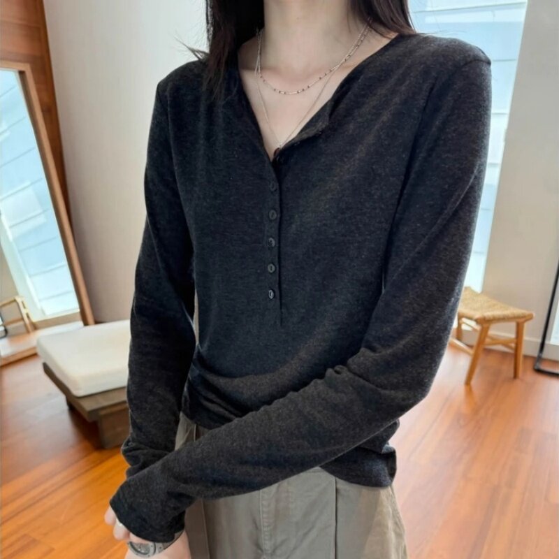 套头长袖T恤女2026春秋新款休闲好穿百搭显瘦纽扣打底衫上衣图片