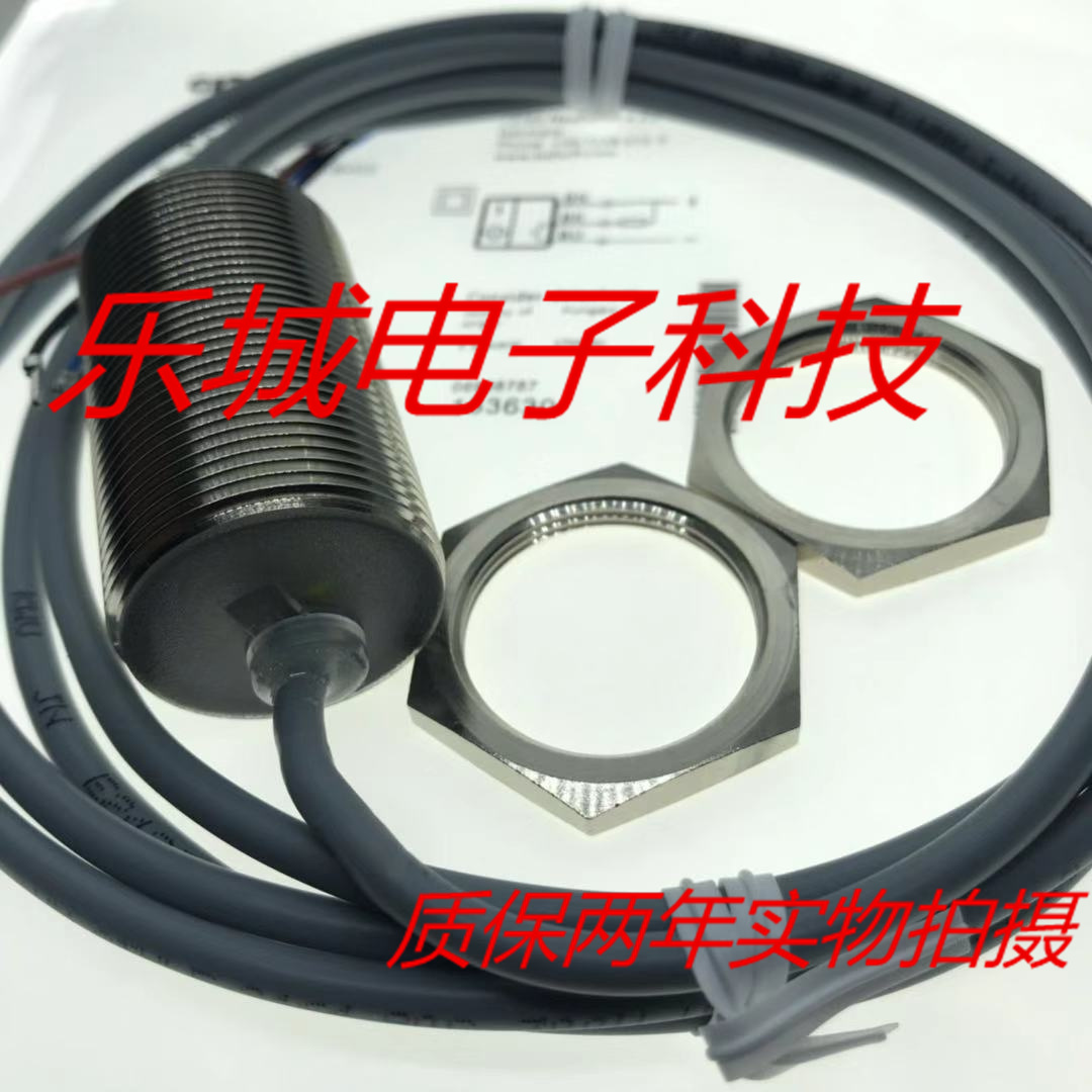 巴鲁夫传感器BES M30MI-NSC10B-BV05接近开关 质保两年 实物拍摄