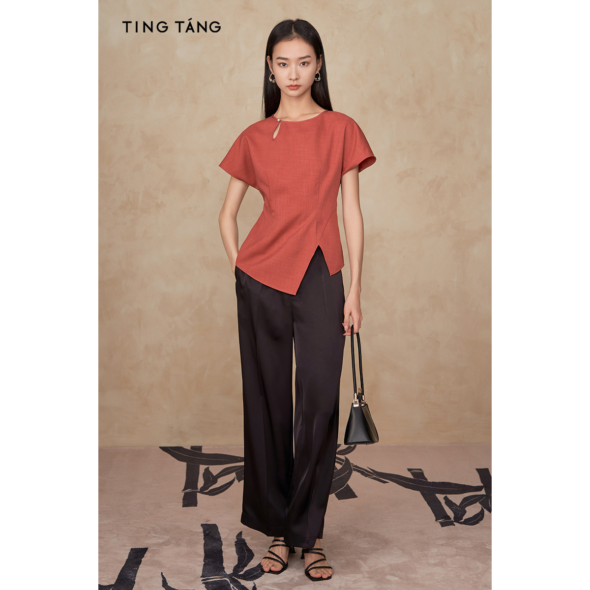 厅唐TINGTANG「相思豆」复古中式上衣仿珍珠钉扣开叉下摆国风衬衫