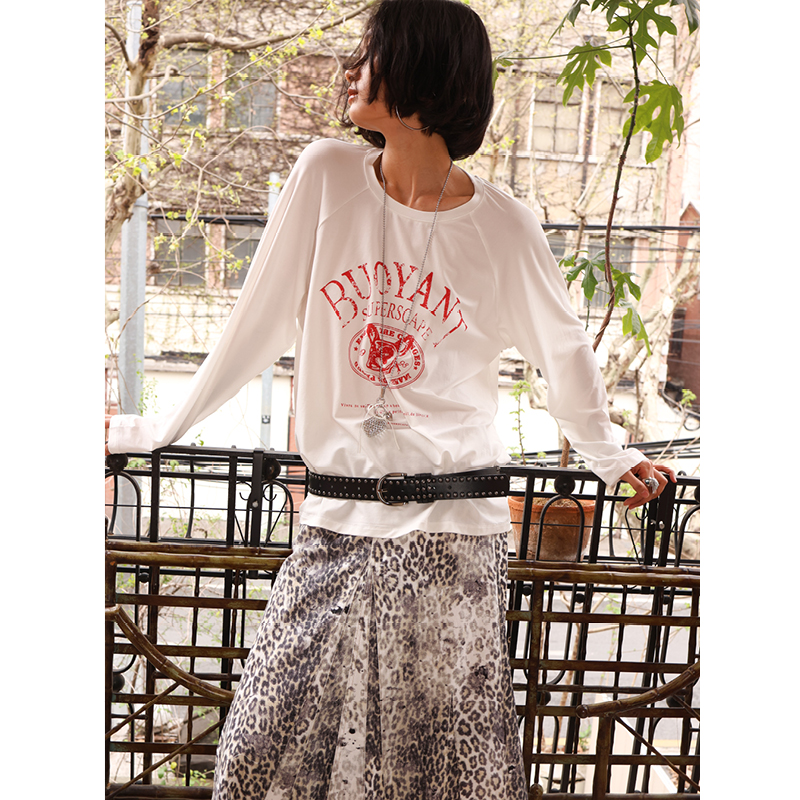 SUPERSCAPE素舶 莱赛尔凉感面料做旧法斗印花圆领插肩袖T恤