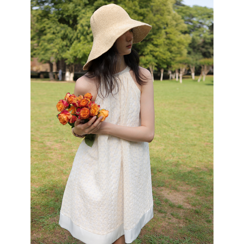 SUPERSCAPE全棉肌理感重工法式挂脖显瘦遮副乳A摆短款连衣裙