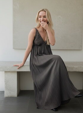 MSL铜氨丝吊带压褶显瘦长裙女气质优雅聚会晚礼服连衣裙春夏新款